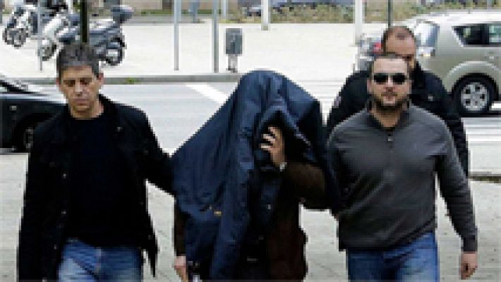 Queda en libertad provisional el exprofesor de Barcelona acusado de abusos