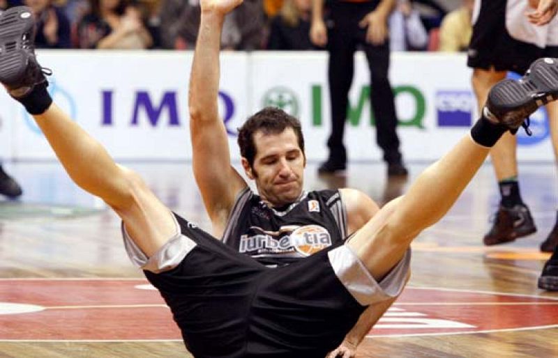  La pista del iurbentia Bilbao sigue siendo taslismán para el DKV Joventut que nunca ha perdido allí.