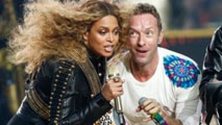 Beyoncé reina en el Super Bowl junto a Bruno Mars y Coldplay