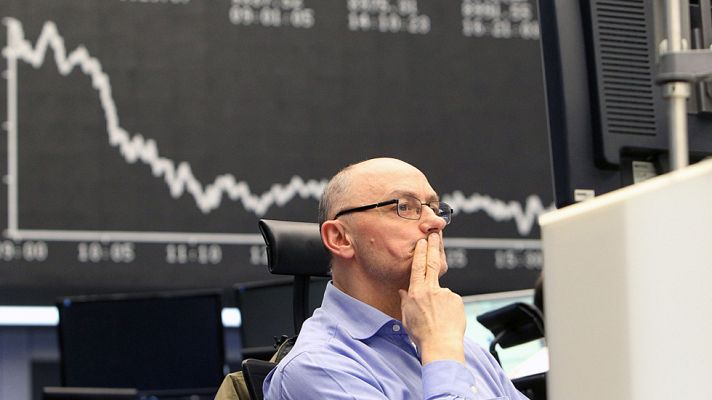 Telediario 1 - El IBEX 35 pierde un 4,44% en su peor jornada desde agosto