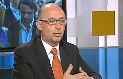 La oferta de la petrolera rusa Lukoil para entrar en Repsol sigue avivando la polémica política