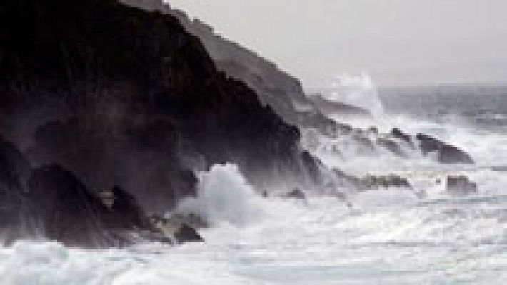 Frío y lluvia en el noreste y viento fuerte en el Mediterráneo