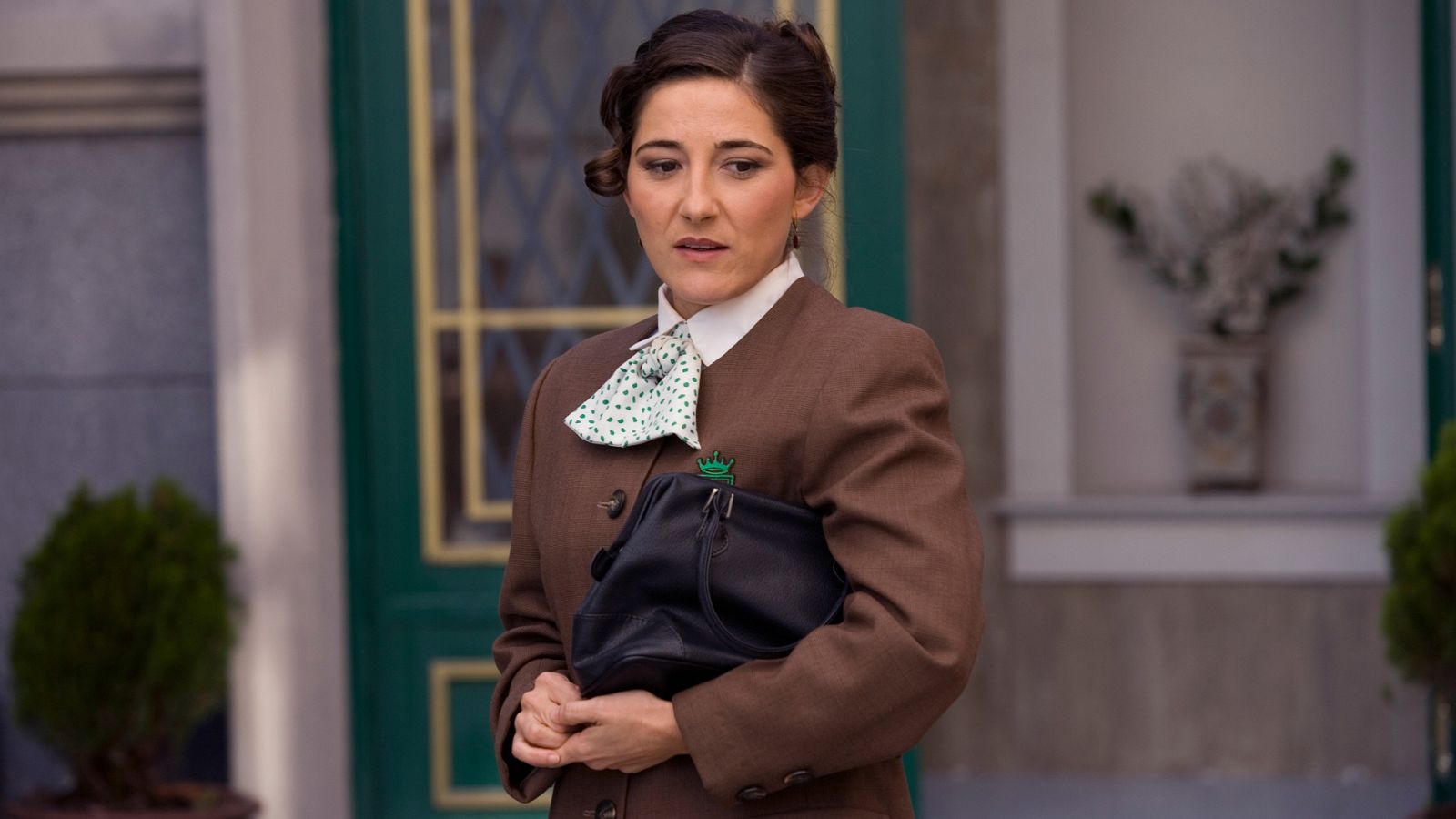 Amar en tiempos revueltos - T4 - Episodio 57 - Ver ahora