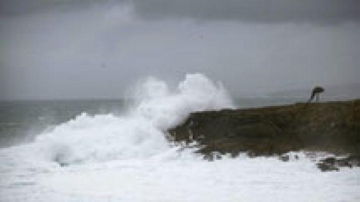 El tiempo - Viento fuerte y lluvia en Galicia y sistemas montañosos