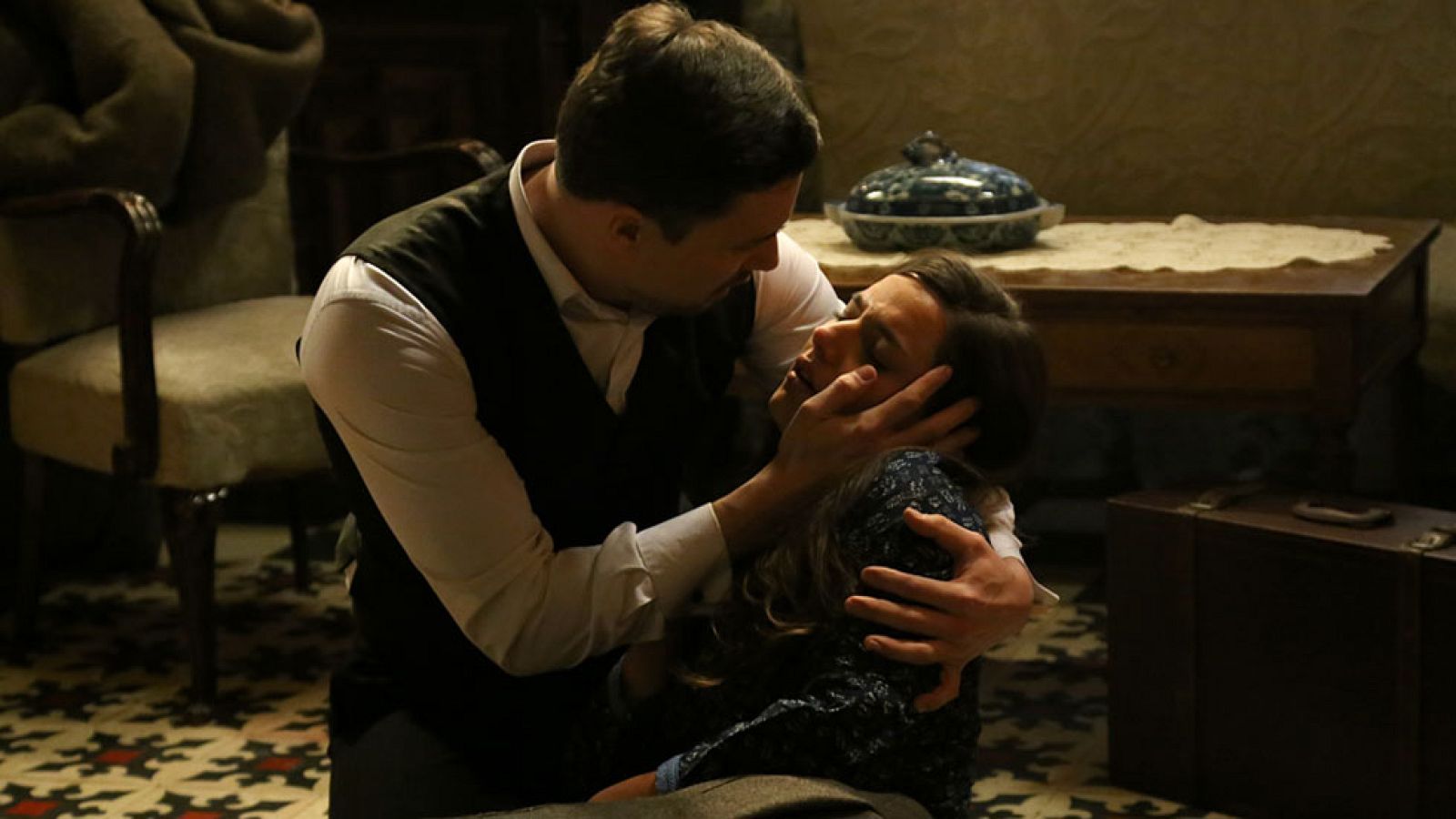 Acacias 38 - Sheyla Fariña y Roger Berruezo se despiden de los acacieros