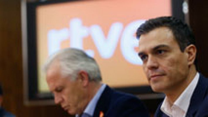 Sánchez se compromete ante los sindicatos de RTVE a recuperar la elección por consenso del presidente de la Corporación