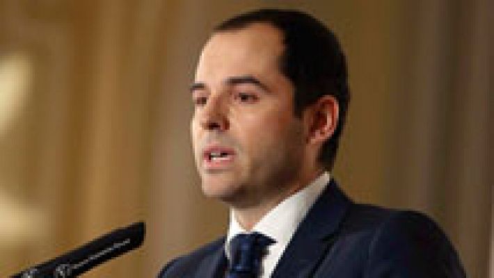 Telediario 1 - La oposición pide responsabilidades ante Aguirre por la presunta financiación irregular del PP de Madrid