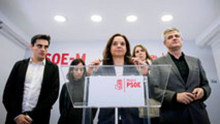 Telediario 1 - Primeras reacciones tras la dimisión de Aguirre