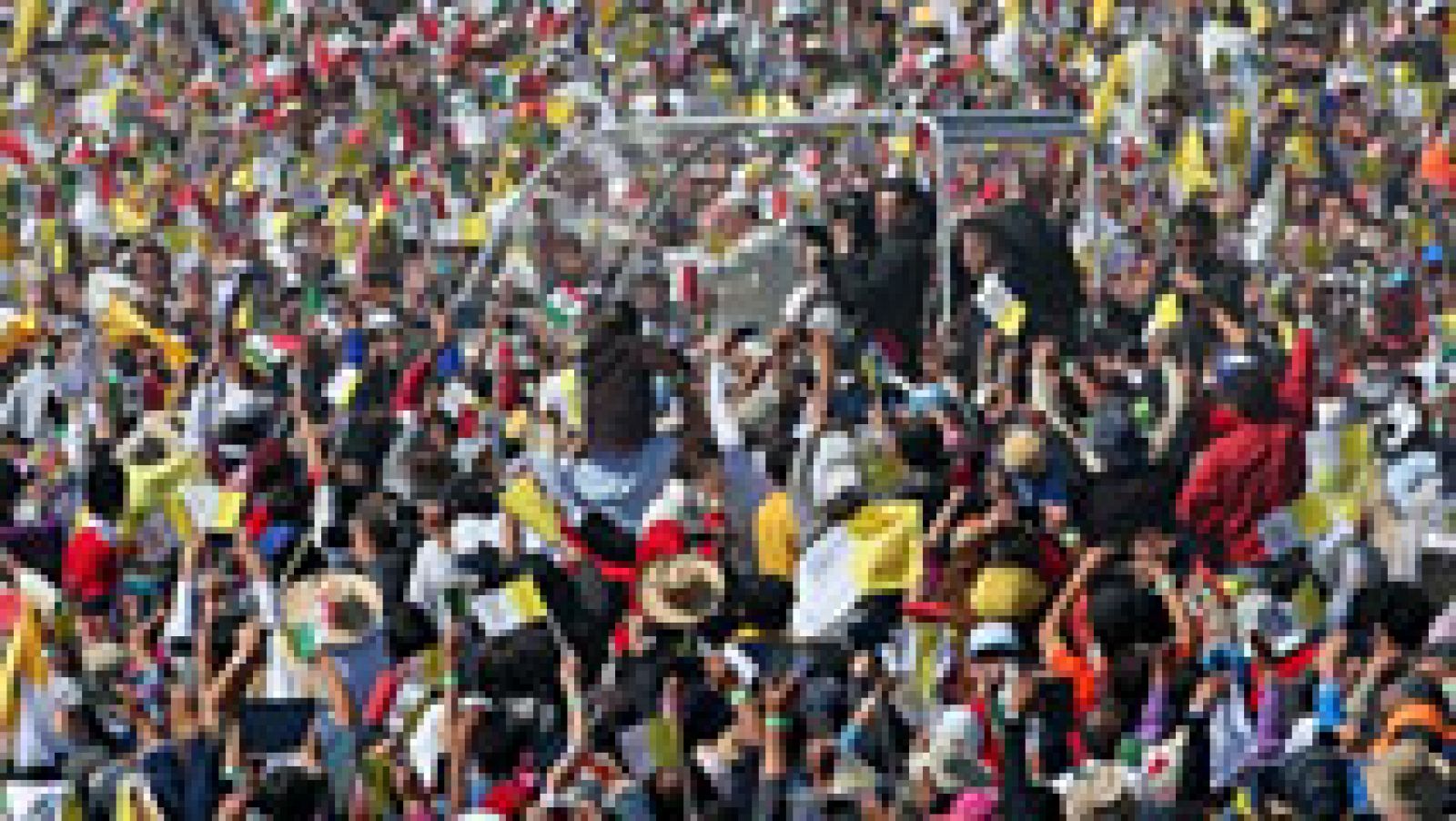 Telediario 1: El papa Francisco oficia una misa multitudinaria en Ecatepec | RTVE Play
