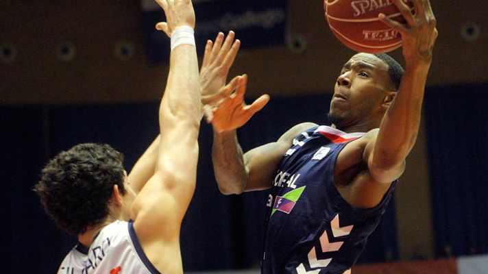 Baloncesto en RTVE - Río Natura Monbús 69-86 Laboral Kutxa