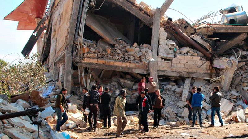 MSF acusa al régimen sirio y la aviación rusa del bombardeo de uno de sus hospitales en Siria
