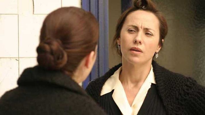 Amar en tiempos revueltos - Episodio 12