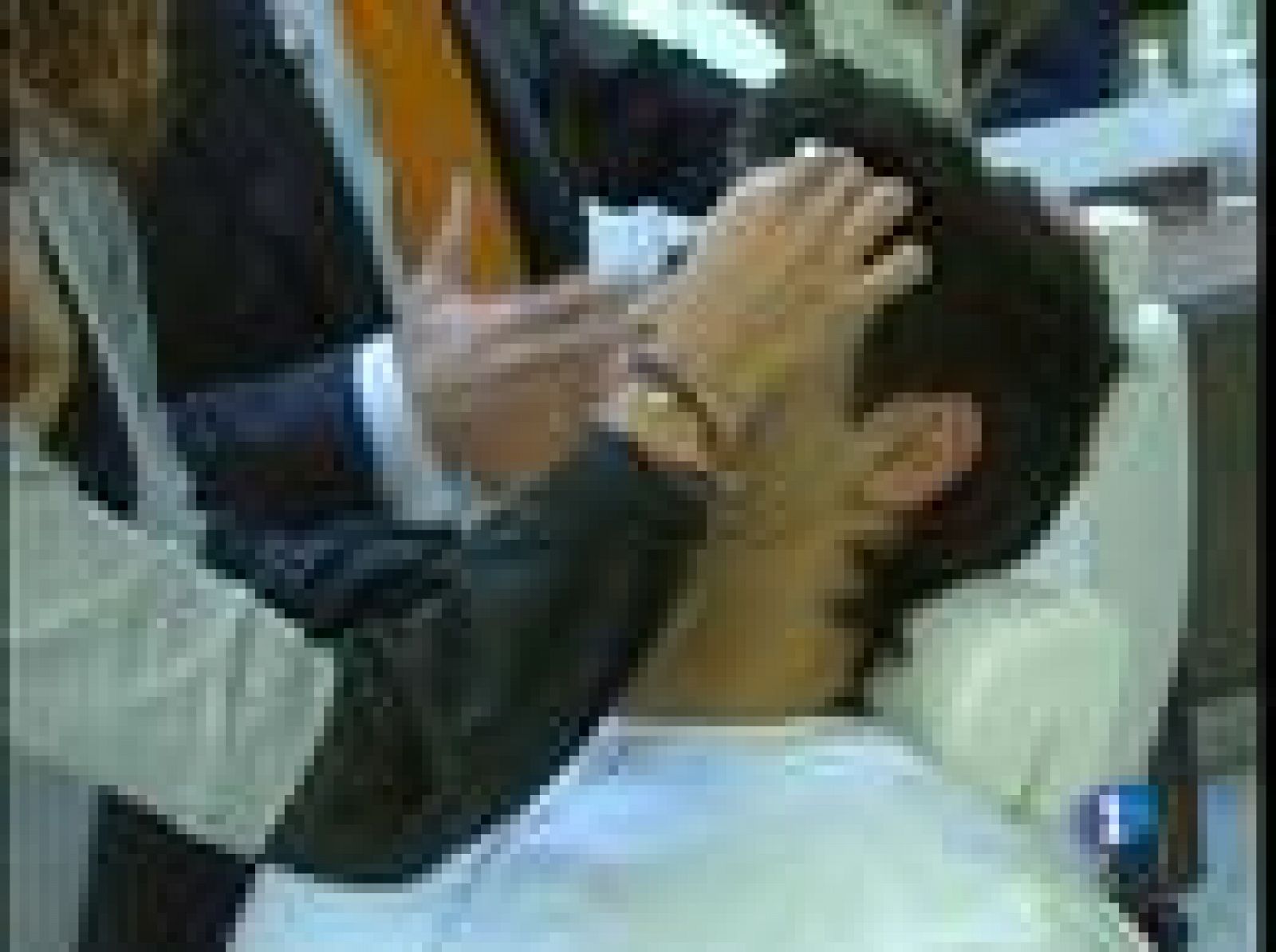 TVE ha estado en Argentina con el equipo español de la Davis, ahora son dos de los héroes de la Ensaladera los que están en el corazón de TVE. Felicano y Verdasco han visitado con sus réplicas de la Ensaladera la redacción de TVE.