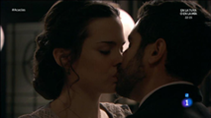 Acacias 38 - El primer gran beso de María Luisa y Víctor