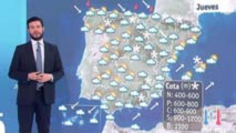 Nevadas en cotas bajas y frío en la mitad norte