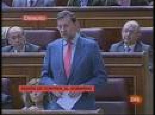  - Rifi-rafe entre Zapatero y Rajoy