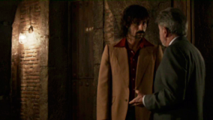 El Ministerio del Tiempo - Salvador enseña a Pacino el Ministerio