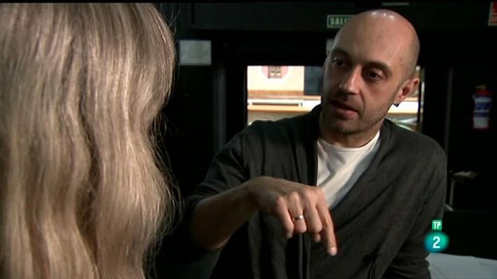 Atención obras - Paco Azorín, escenógrafo de 'Vida de Galileo'