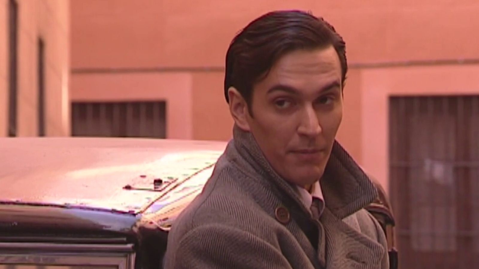 Amar en tiempos revueltos - T1 - Episodio 40 - Ver ahora