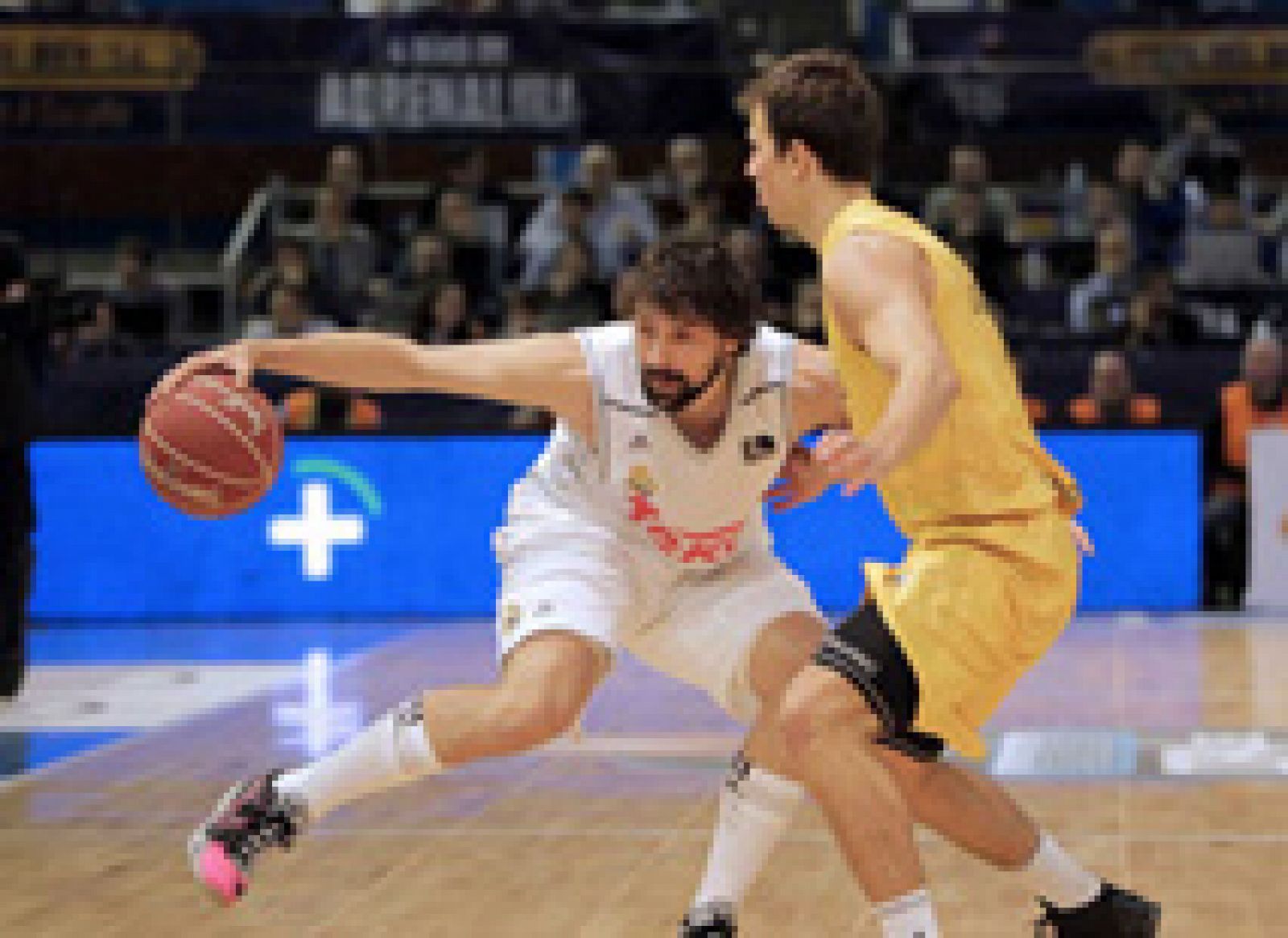 Baloncesto en RTVE: Últimos instantes de la final de la Copa del Rey que el Real Madrid ha ganado a Gran Canaria | RTVE Play