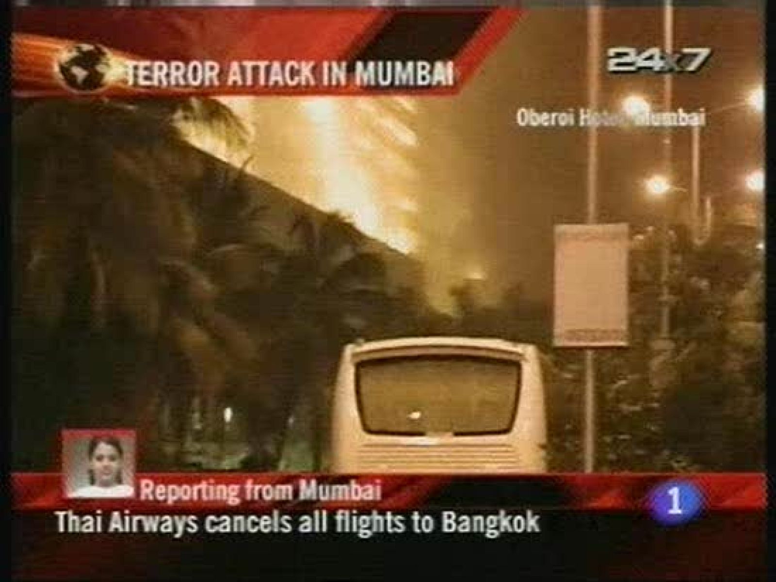 Metralletas y granadas han sido utilizadas por los terroristas para provocar el terror en la capitla económica del país indio. Aguirre ha salido ilesa.