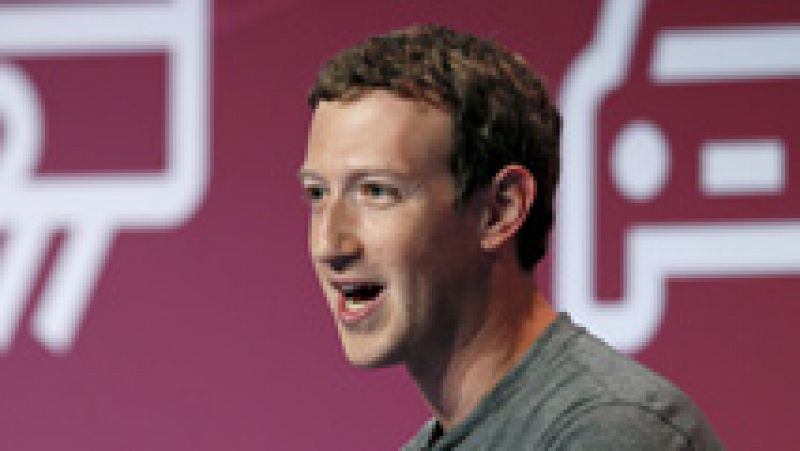 Mark Zuckerberg genera mucha expectación entre los asistentes al Mobile World Congress
