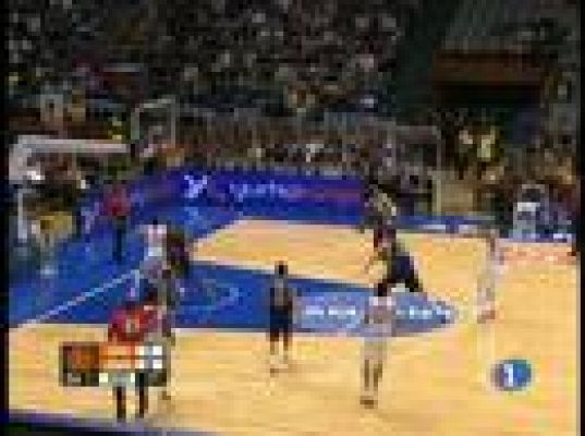Baloncesto en RTVE - Euroliga: Efes Pilsen 79-95 Madrid
