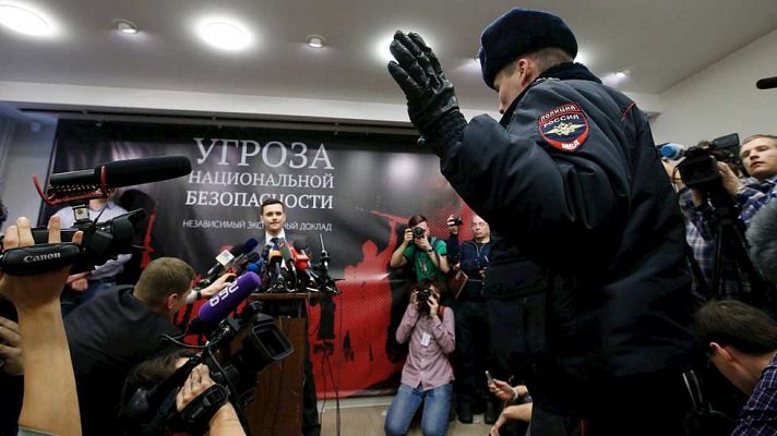 Telediario 1 - La oposición rusa denuncia que el presidente de Chechenia, Ramzán Kadírov, dispone de un ejército privado