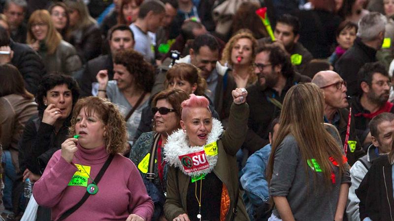 Continúa la huelga de metro en Barcelona con posiciones cada vez más enfrentadas