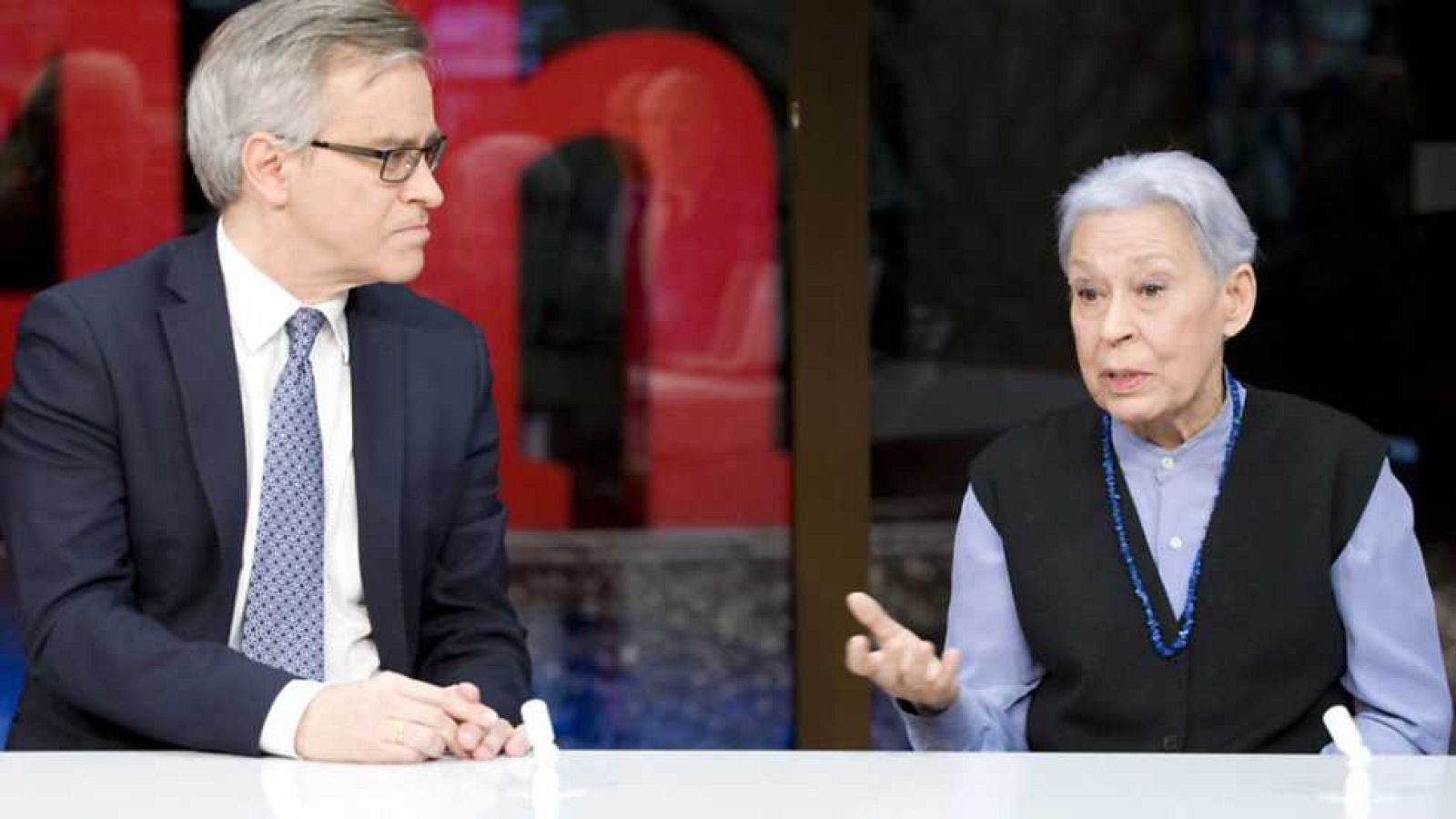 La tarde en 24 horas - La hora cultural en 24 h. - 23/02/16 - Ver ahora