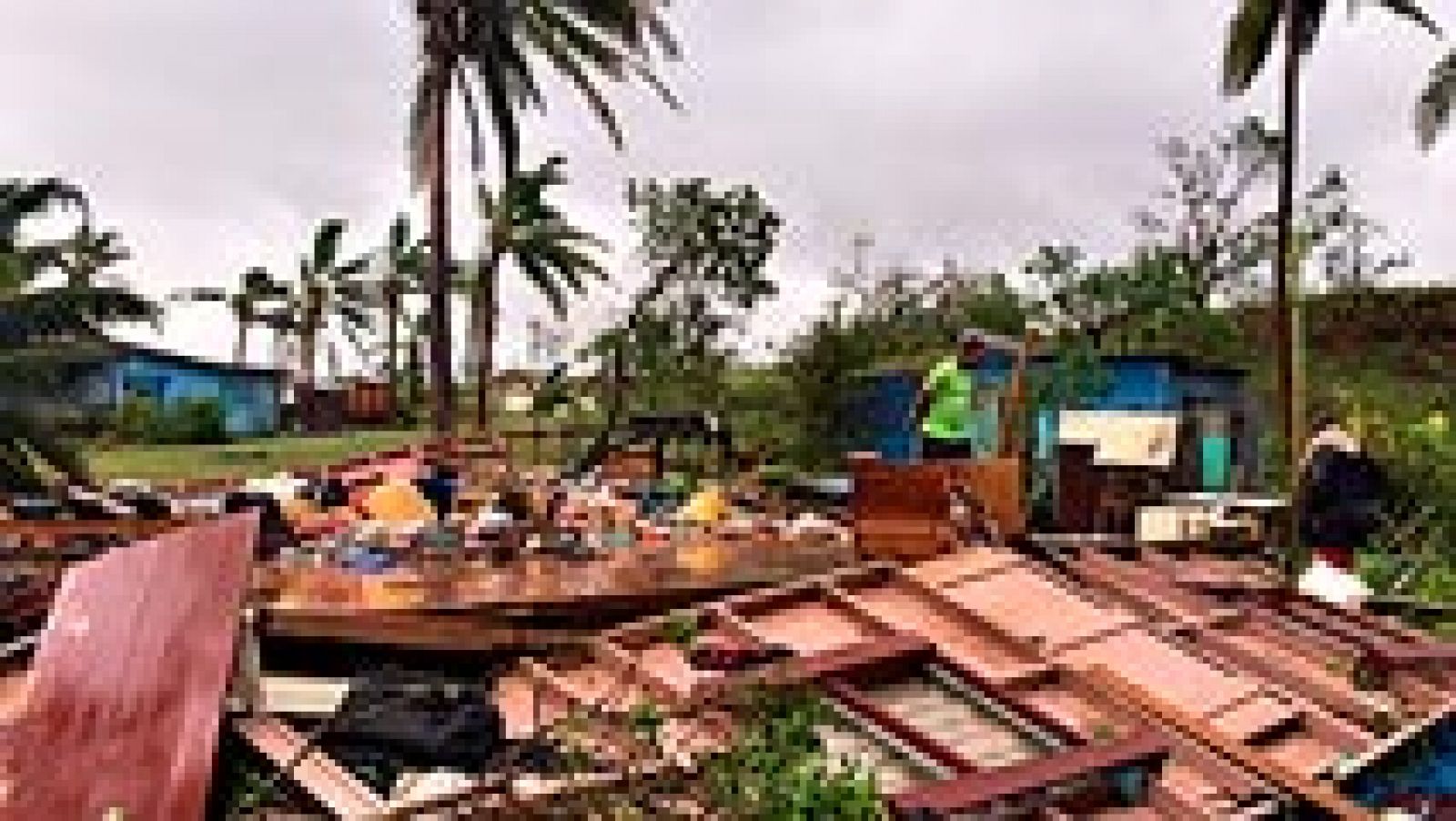 Telediario 1: El ciclón Winston deja decenas de muertos y miles de desplazados en Fiji | RTVE Play
