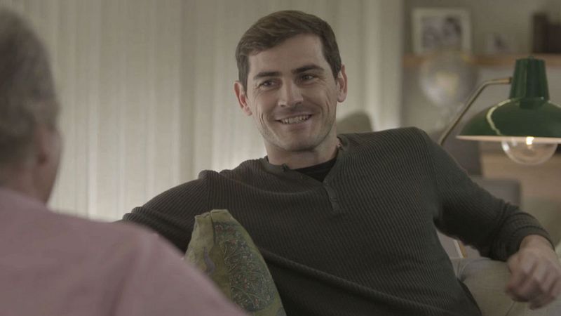 Iker Casillas: "Levantar la copa del mundo fue un momento mágico"