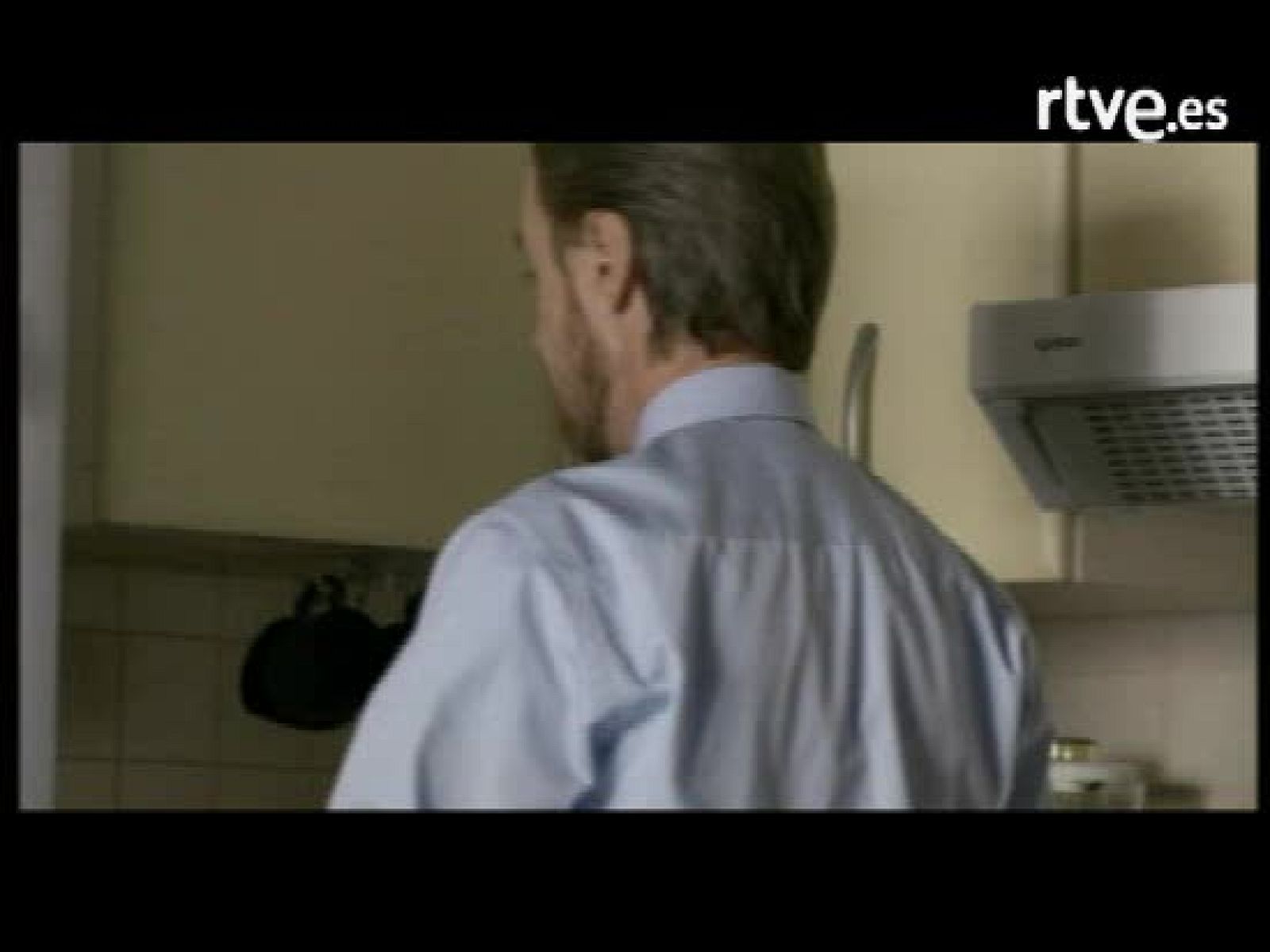 Escenas eliminadas Guante Blanco: Cap. 5. Desayuno con la amiga de Inés