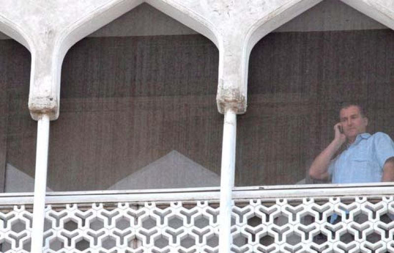  El embajador español en La India confirma la liberación de uno de los españoles retenidos en el Oberoi