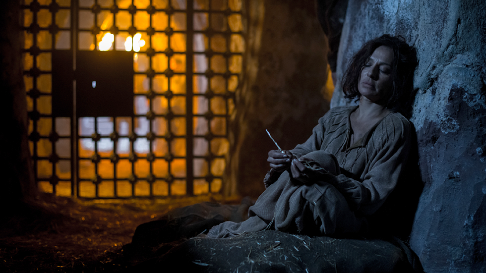 Irene libera a Lola Mendieta | Ver