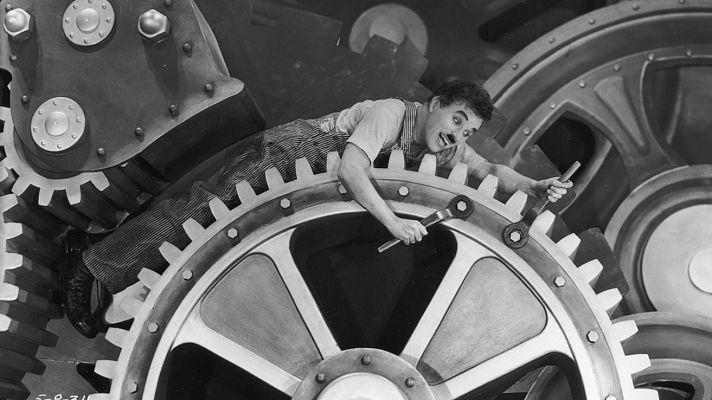 Días de cine - 'Tiempos modernos', de Chaplin, cumple 80 años