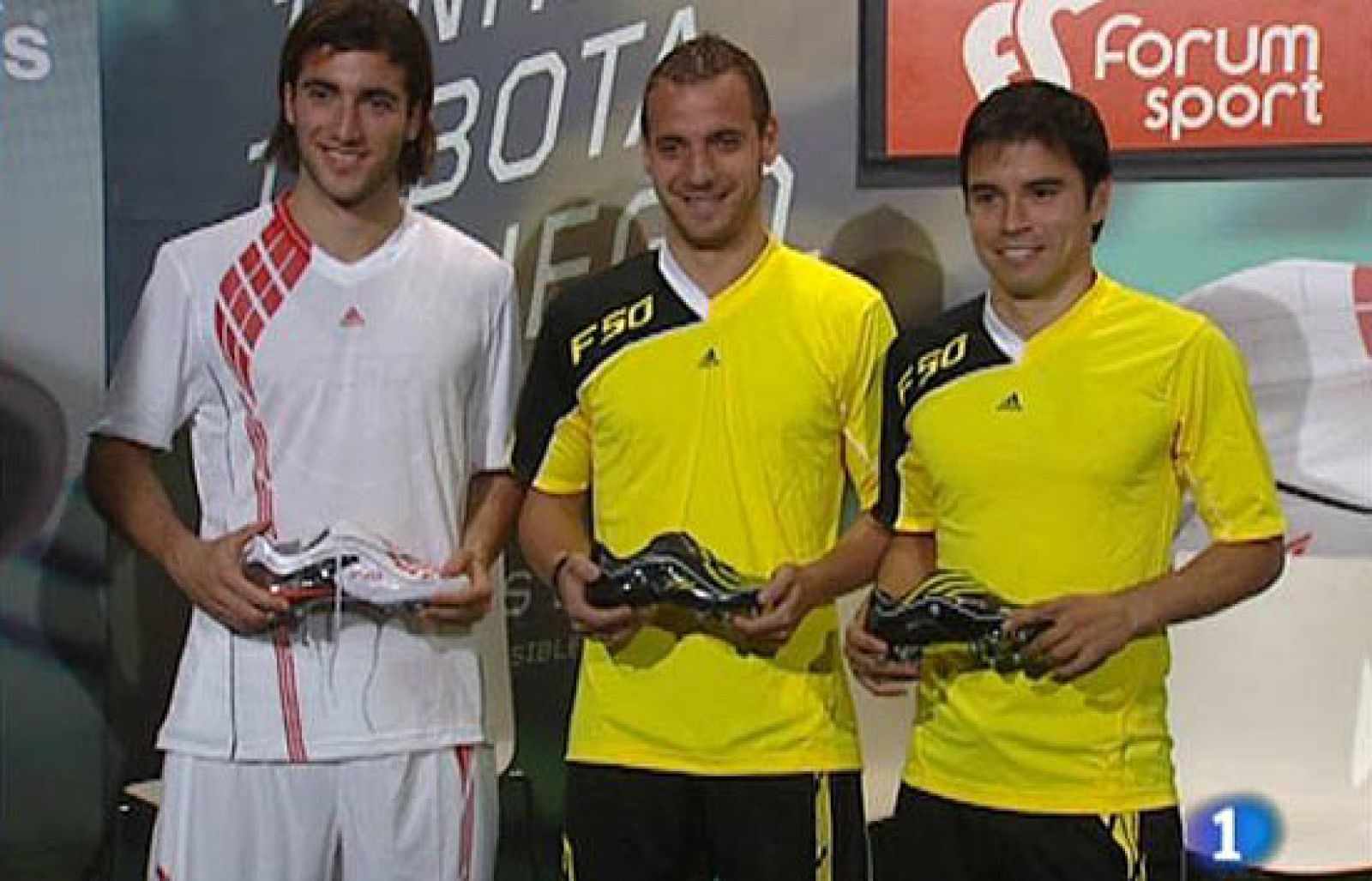 El Getafe necesita una victoria ante el Real Madrid, que por su parte, podrá disponer de Robben y Cannavaro para el encuentro ante los azulones.