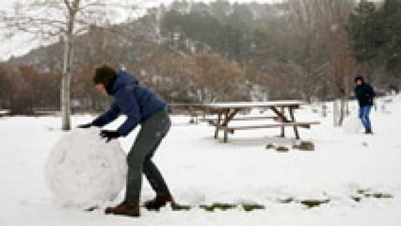 Cota de nieve entre los 500 y 600 metros en Pirineos y Cantábrico oriental