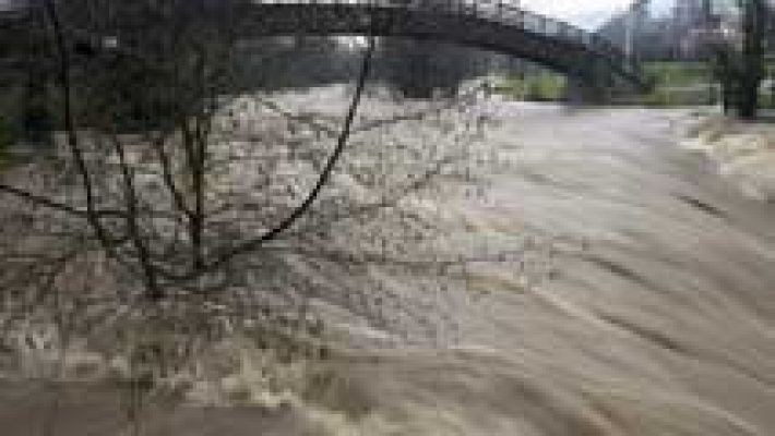 Telediario 1 - Alertas por desbordamientos en algunos ríos tras las nevadas del fin de semana