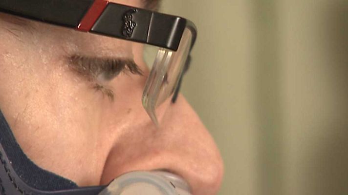 Telediario 1 - Miopatía mitocondrial, una enfermedad rara con una historia de superación