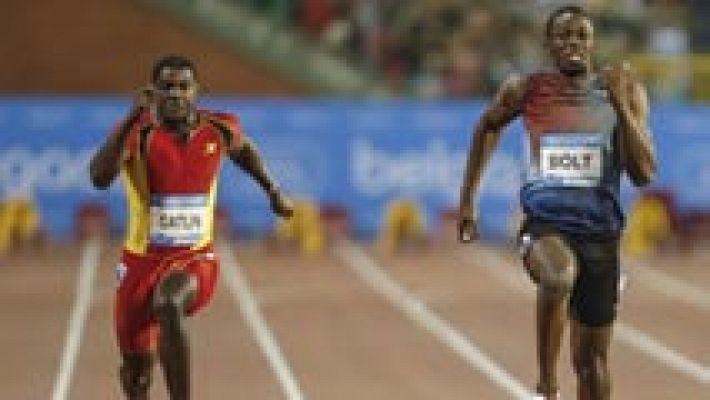 Telediario 1 - Gatlin pulveriza el récord de los 100 metros de Bolt, pero con el impulso de dos ventiladores
