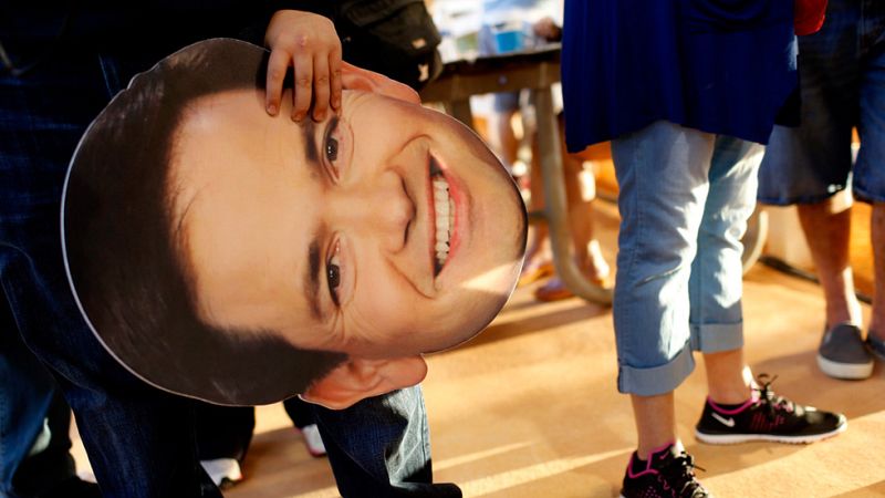 Revisamos algunos de los momentos m�s surrealistas de la campa�a de las primarias en Estados Unidos, entre dem�cratas y republicanos, para rescatar 8 t�tulos de pel�culas. 