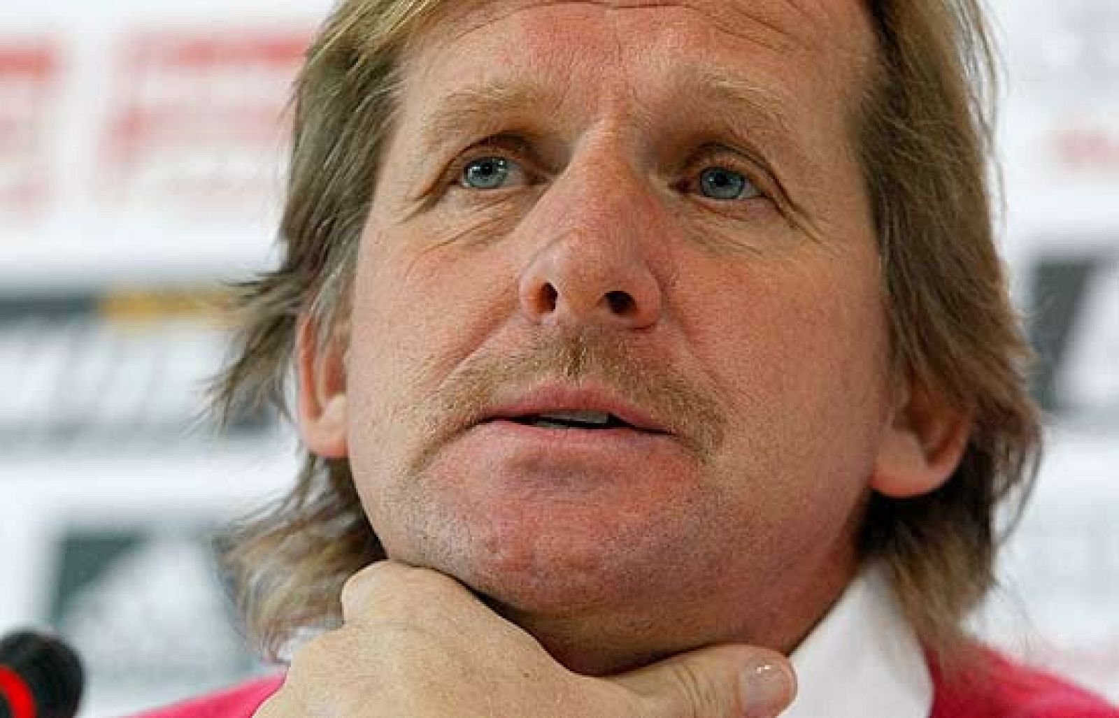 Schuster: 'Los regalos de Navidad no se abren hasta el 24' | Ver