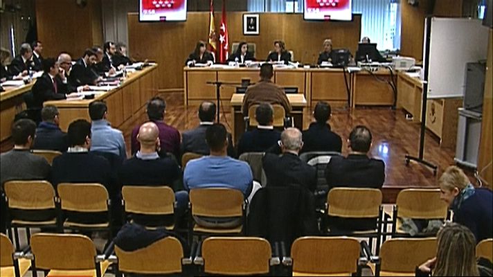 Telediario 1 - El personal auxiliar de la fiesta del Madrid Arena no sabía ni dónde estaba la enfermería