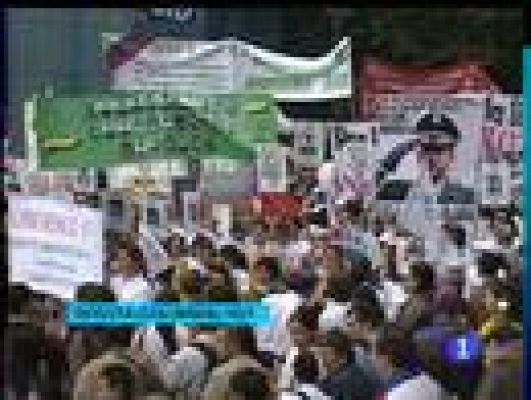  - Protestas contra las FARC