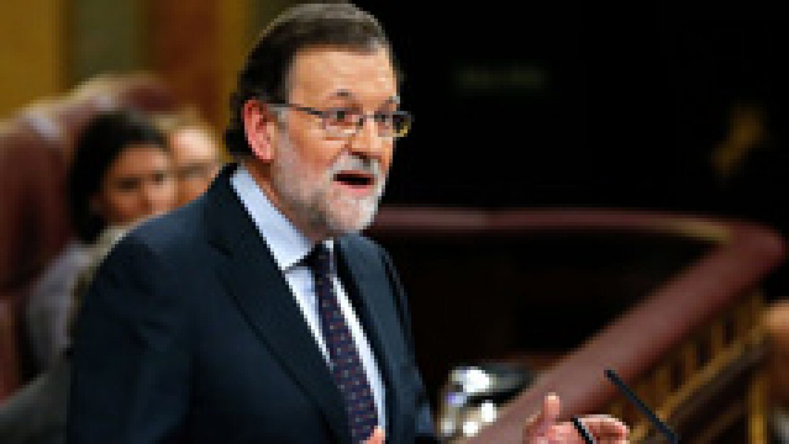 Telediario 1: Rajoy a Sánchez: "Ha puesto las instituciones al servicio de su supervivencia y eso es también corrupción" | RTVE Play