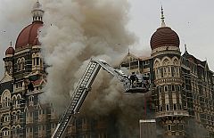 Las fuerzas especiales liberal el Taj Mahal