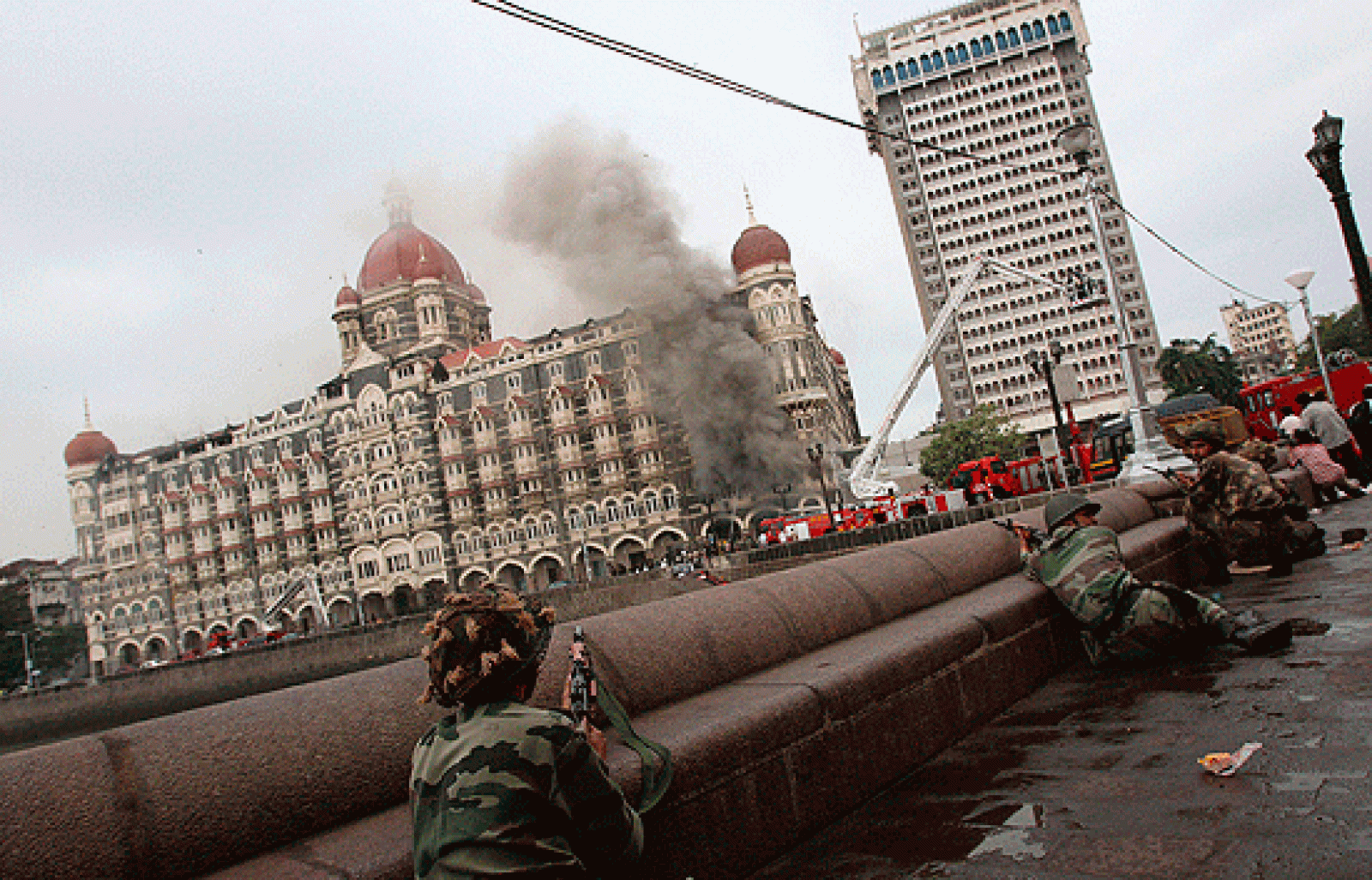 Las fuerzas de seguridad indias han puesto fin a la masacre que comenzó el pasado miércoles y que ha dejado cerca de 300 muertos.