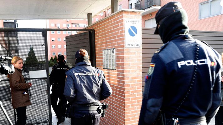 Telediario 1 - Tiroteo en Madrid con dos heridos graves y uno leve