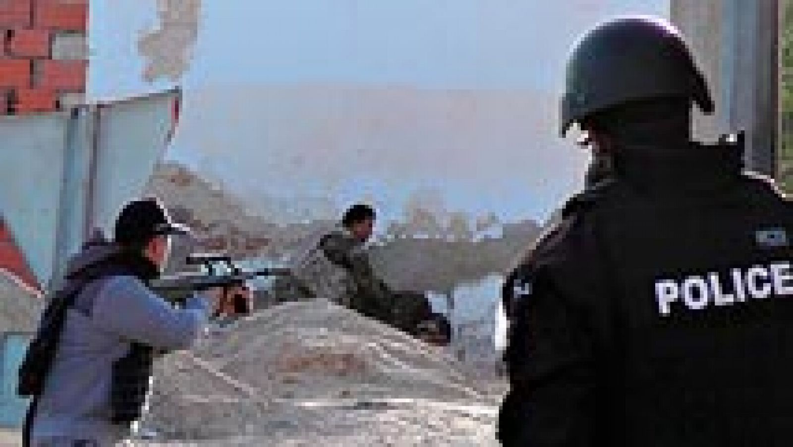 Telediario 1: Un ataque yihadista en la frontera de Túnez deja medio centenar de muertos | RTVE Play